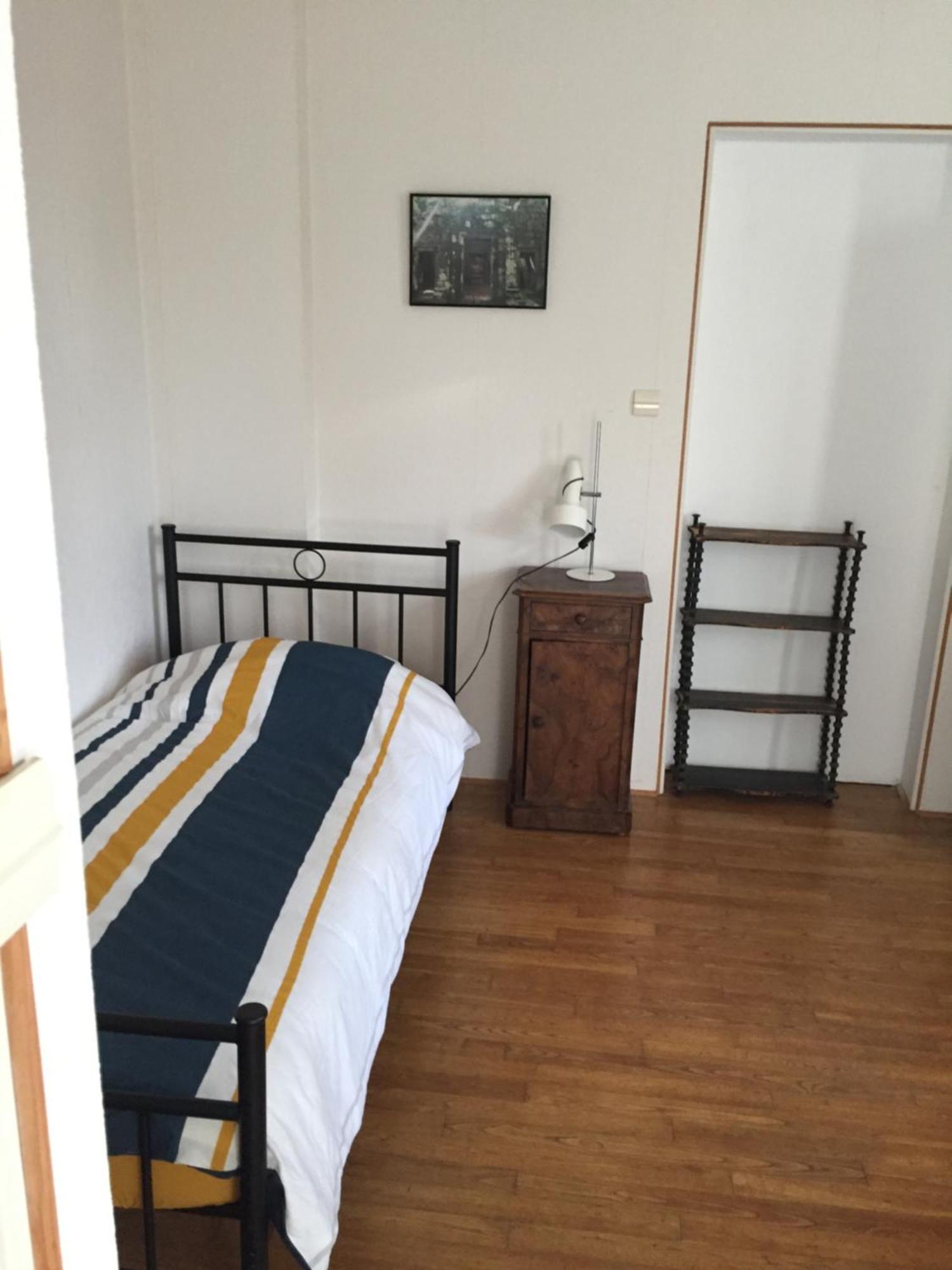 Bed and Breakfast La Montagne Sud Allemans Zimmer foto
